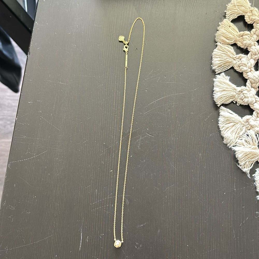 Elegant Gold Necklace